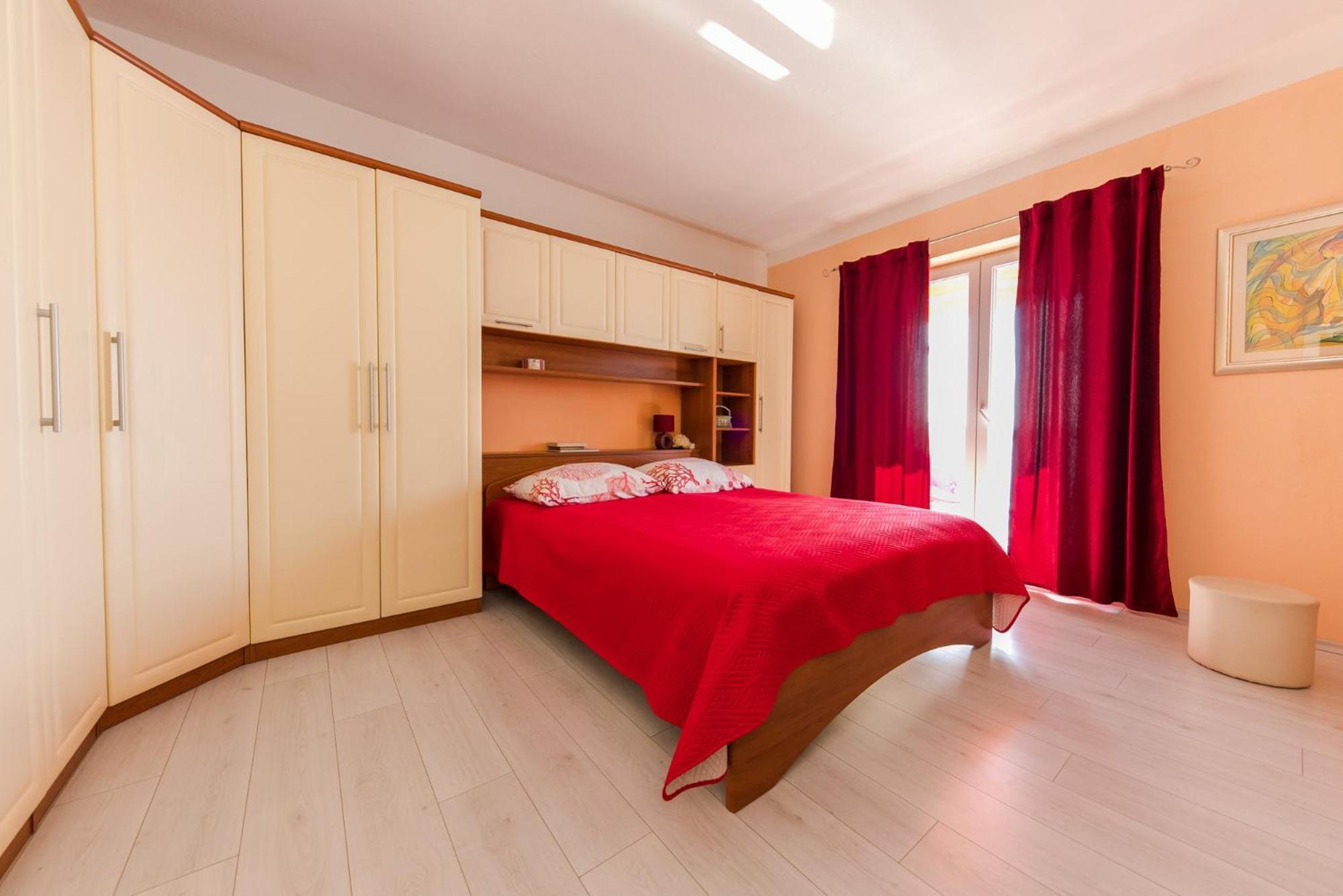 Apartments Marko Trogir Oda fotoğraf