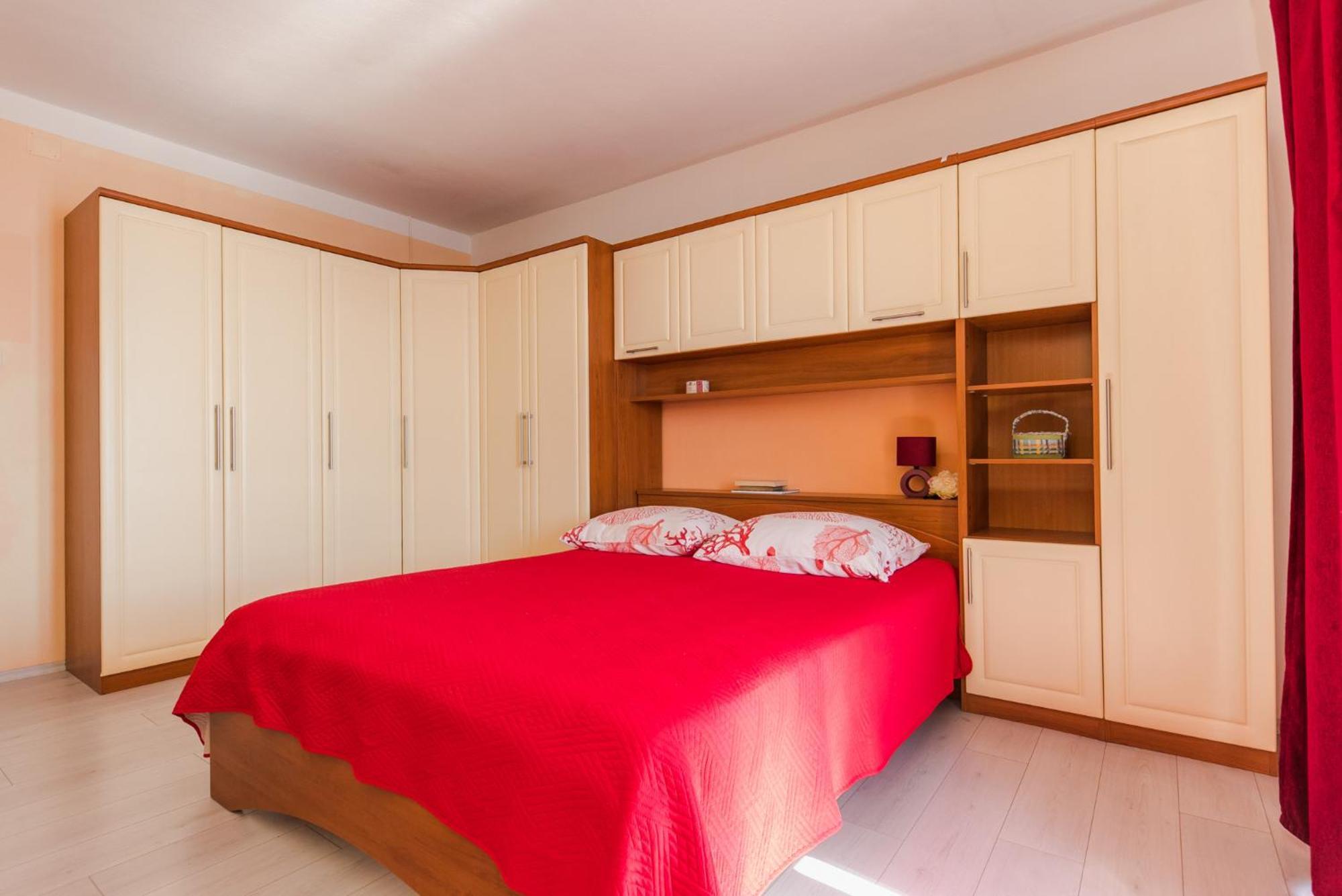 Apartments Marko Trogir Oda fotoğraf